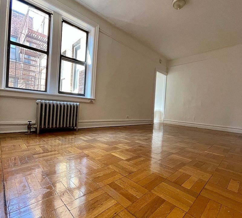1st image of 4791 Broadway APT 4F