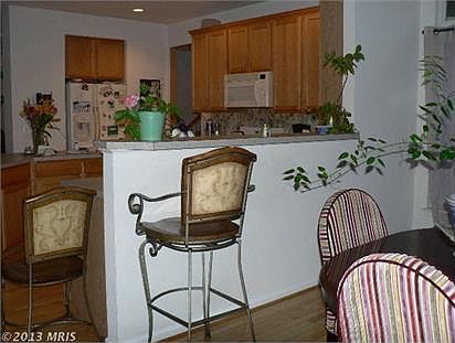 3rd image of 4690 Montega Dr