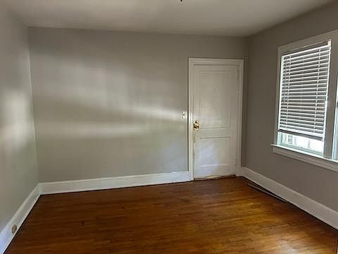 3rd image of 504 Pettigru St APT 4