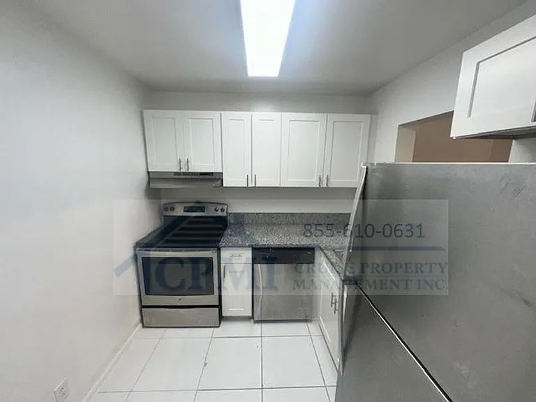 Colonial Village - 7550 Stirling Rd — Photo 71