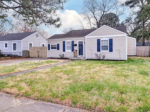 3rd image of 4635 Robin Hood Rd