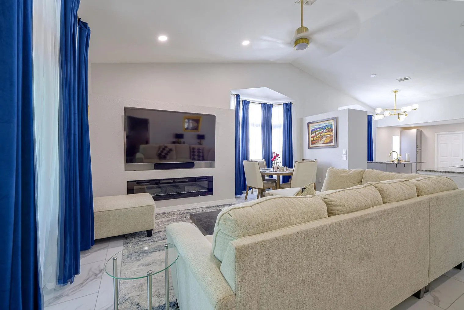 2 bed, 2.0 bath, 1463 sqft, $2,095 — Photo 1