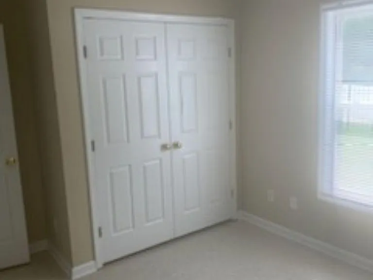 306 Oconnor St — Photo 13