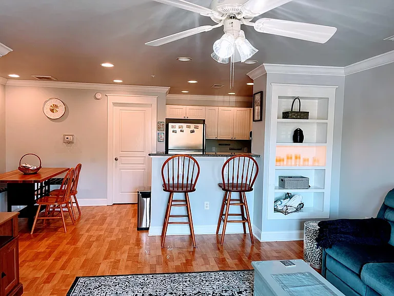 1625 Elmwood Ct — Photo 16