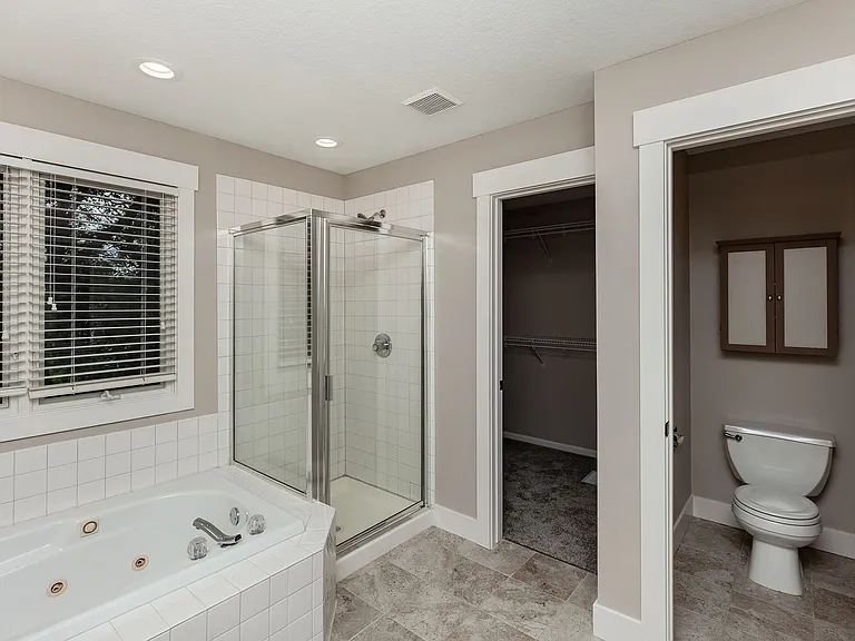 14440 Briarwood Ln — Photo 22