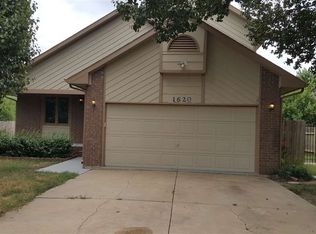 1620 S Cranbrook Ave, Wichita, KS 67207