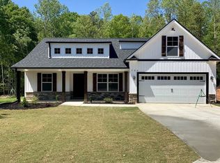 729 Walnut Acres Dr, Roebuck, SC 29376