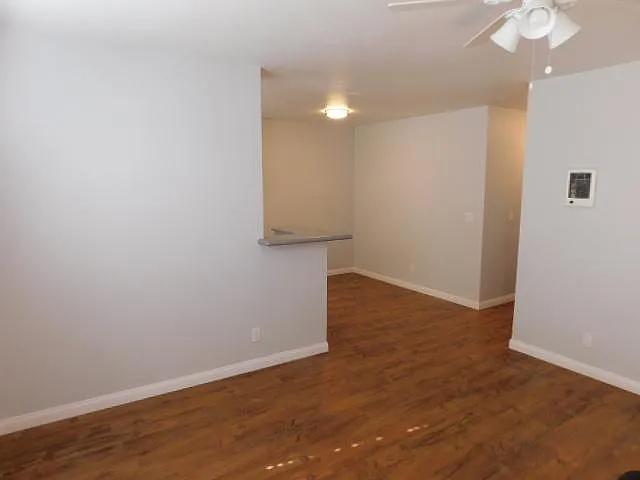 4267 Winona Ave #2 — Photo 4