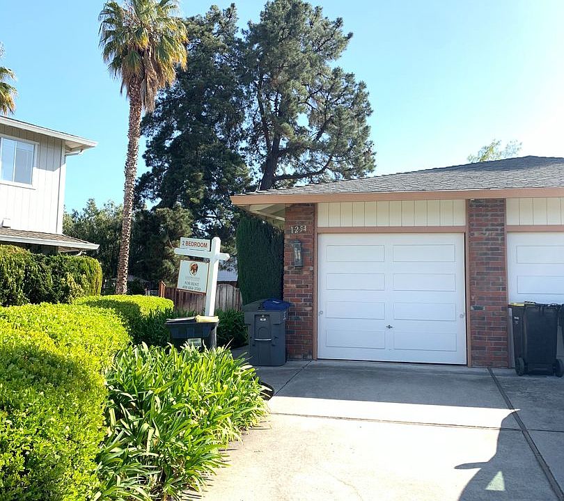 1st image of 1252-1254 Valerian Ct