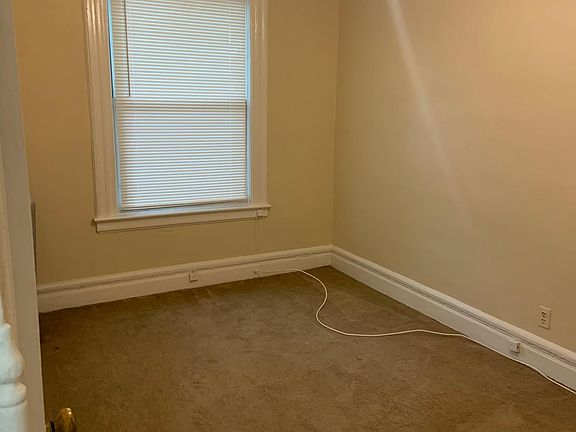 3rd image of 28 N 17th St #1