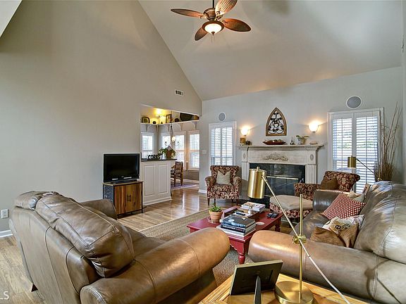 4th image of 1013 Fairway Valley Dr #62