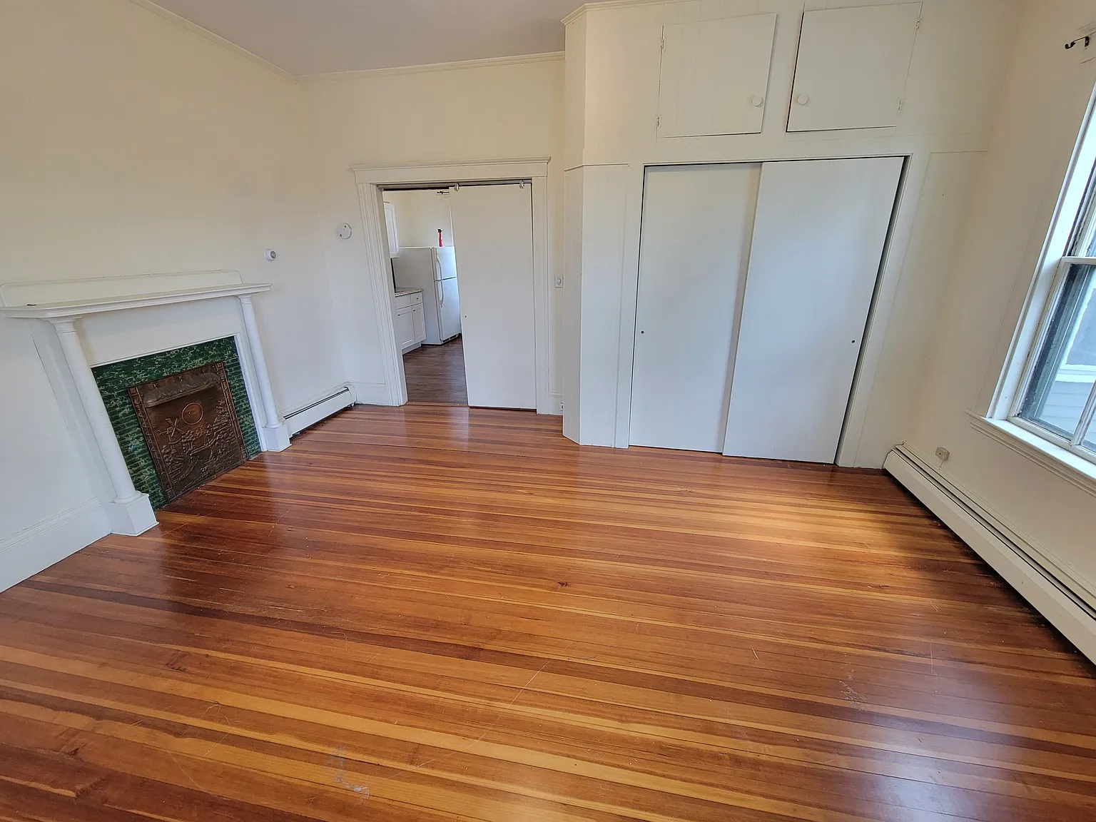 1 bed, 550 sqft, $2,200 — Photo 3