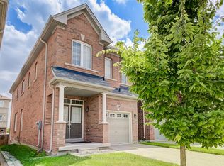 27 Erinview Ter, Toronto, ON M9C 0C3
