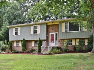 104 Springwood Ln, Beckley, WV 25801