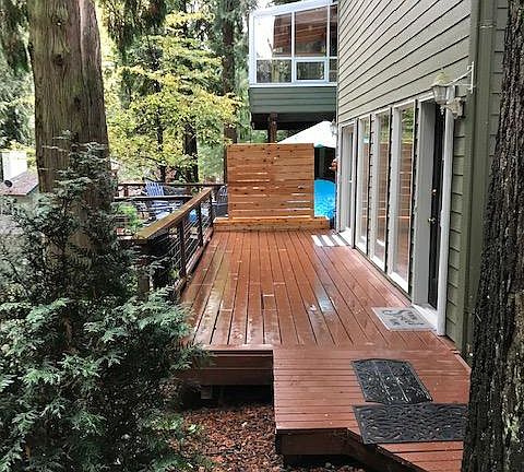 Private Deck