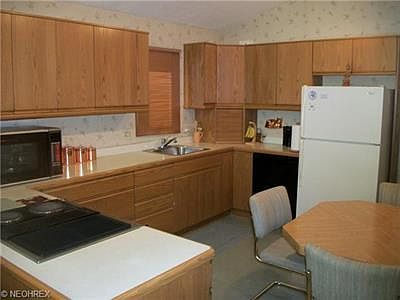 2nd image of 30115 Crestview Dr