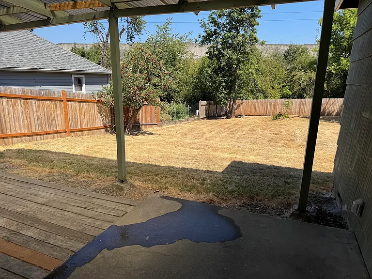 1775 Augusta St — Photo 14