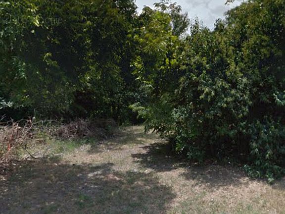 3rd image of 1800 Kirnwood Dr