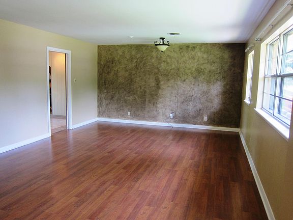 3rd image of 4625 Ebonwood Ln