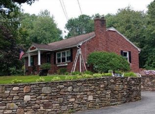 104 Singletary Ave, Sutton, MA 01590