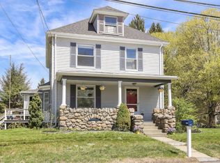 552 Main St, West Newbury, MA 01985