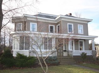 35 S Main St, Manchester, NY 14504