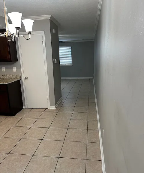 1608 Clearview Pkwy #B — Photo 8