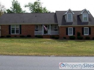 115 Ridgewood Dr, Inman, SC 29349