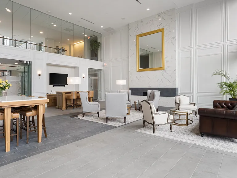 250 Spring St #313 — Photo 36