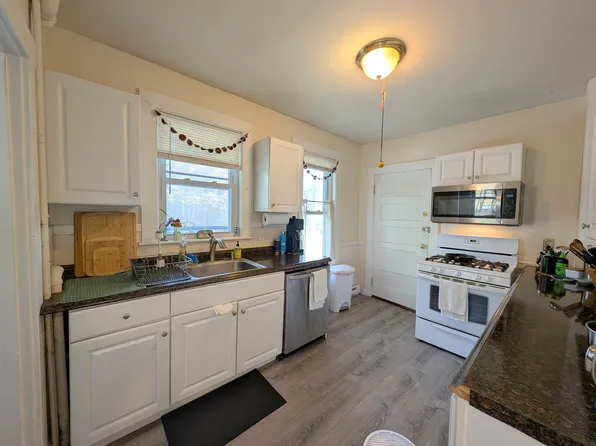 17 Sanborn Ave #2, Somerville, MA 02143