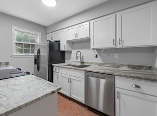 5686 Quince Rd APT 3, Memphis, TN 38119
