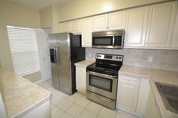 5th image of 7860 Dixie Beach Cir #1