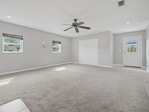 2nd image of 902 Virginia Ave