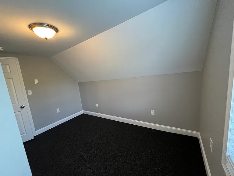 62 W Broadway #62-2 — Photo 15