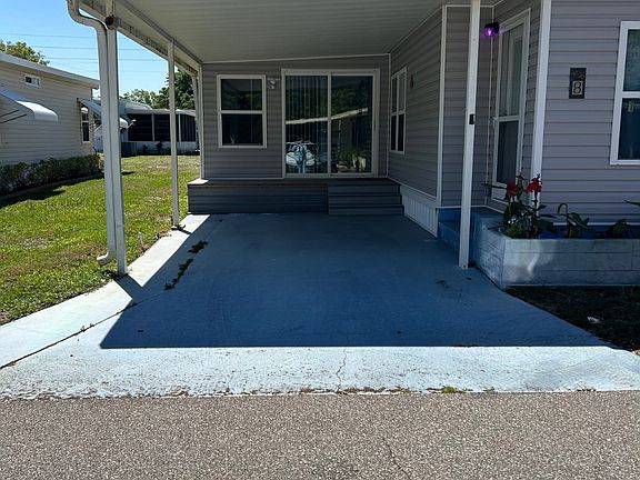 2nd image of 8 Pine Aire Cir