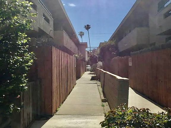5th image of 3557 Jasmine Ave