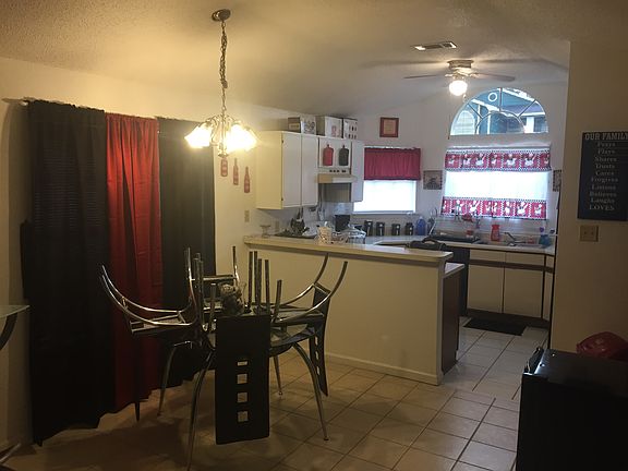 2nd image of 3617 Timber Bluff Ln