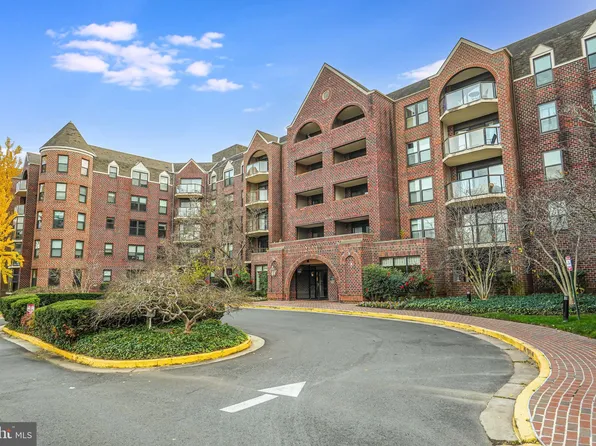 2100 Langston Blvd APT 414, Arlington, VA 22201