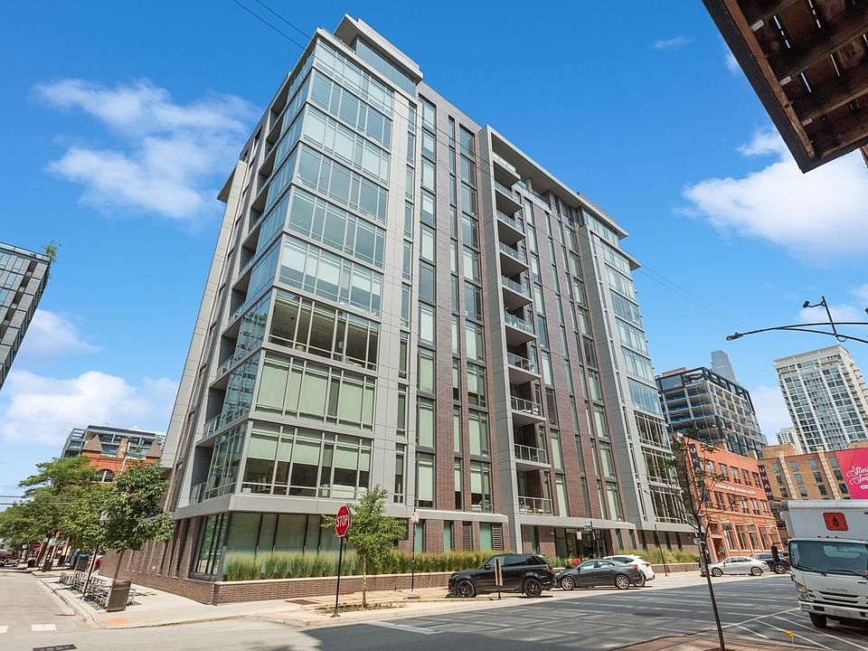 1st image of 360 W Erie St #6C