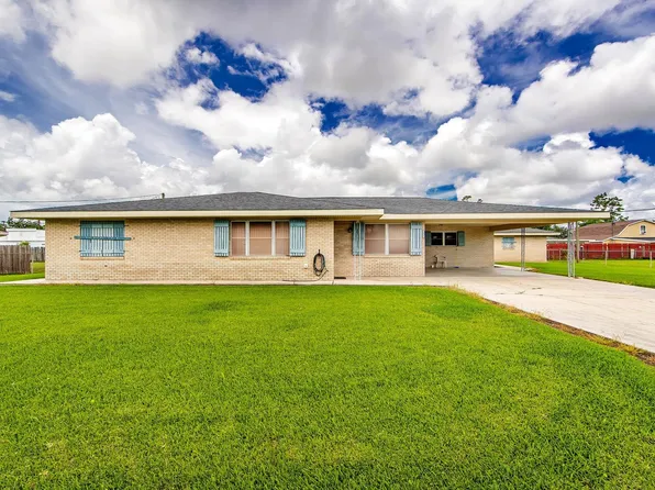 204 Ayo St, Raceland, LA 70394