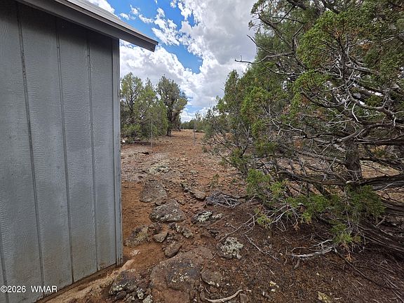 5th image of 2075 Parker Ranch Rd