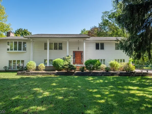 193 Walnut St, Livingston Twp., NJ 07039