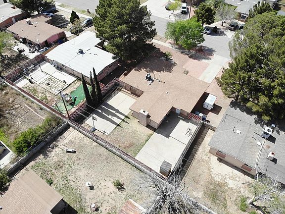 2nd image of 308 Egret Way