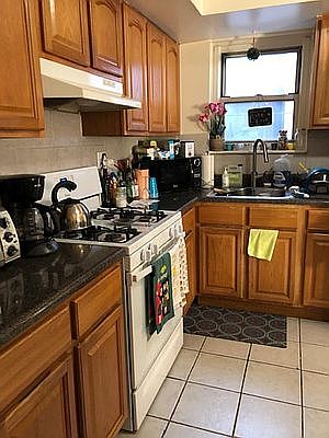2nd image of 2849 34th St APT 2