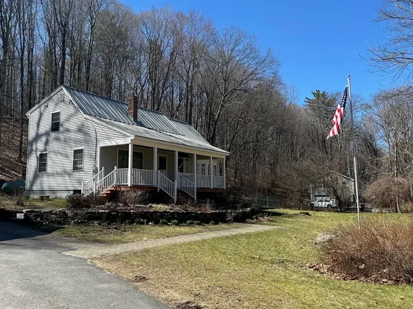124 Oak Hill Road, Weare, NH 03281