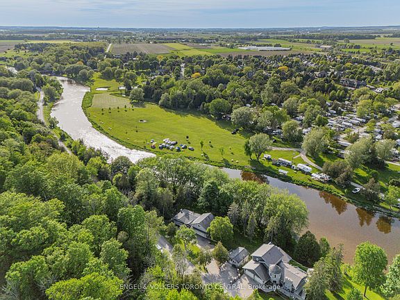 2nd image of 1135 Rivers Edge Dr