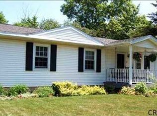 25 Woodlawn Ave, Rensselaer, NY 12144
