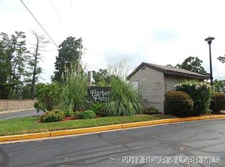 1542 Harbor Pt, Osage Beach, MO 65065