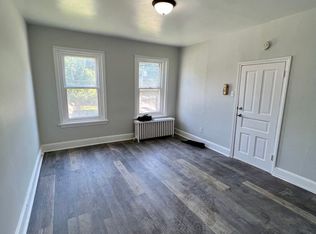 44 Runnemede Ave APT 2A, Lansdowne, PA 19050