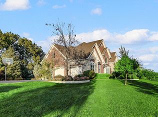 3814 Riverside Dr, Johnsburg, IL 60051